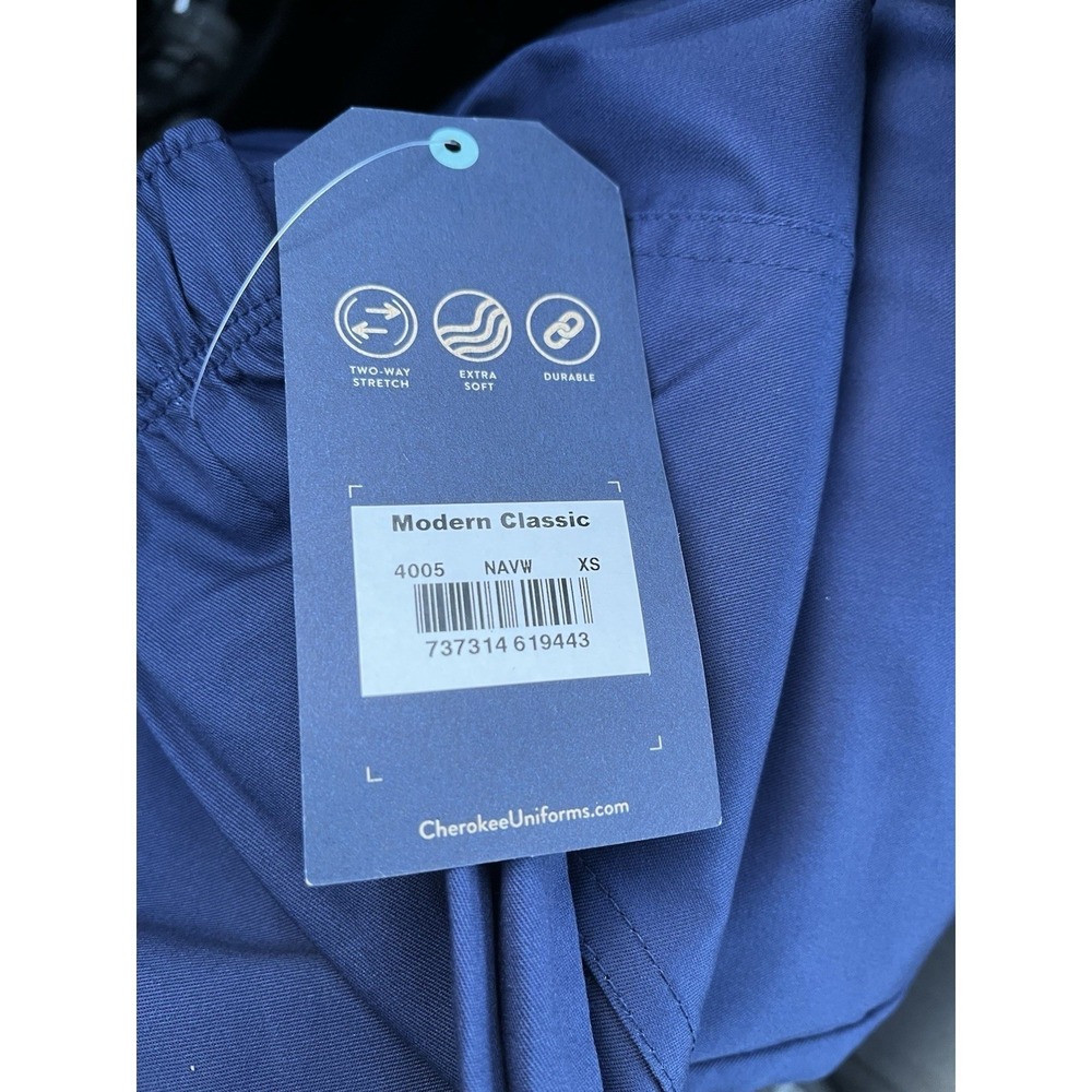 NEW WITH TAG-Scrubs Cherokee Workwear Mid Rise Pull On Cargo Pant 4005 Navy XS - Picture 4 of 5